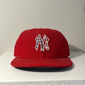 Fitted New York Yankees hat